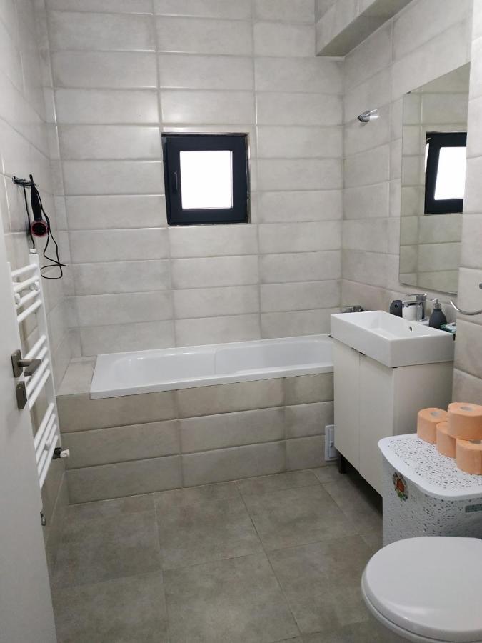 Mamaia-Sat Apartment Năvodari Εξωτερικό φωτογραφία