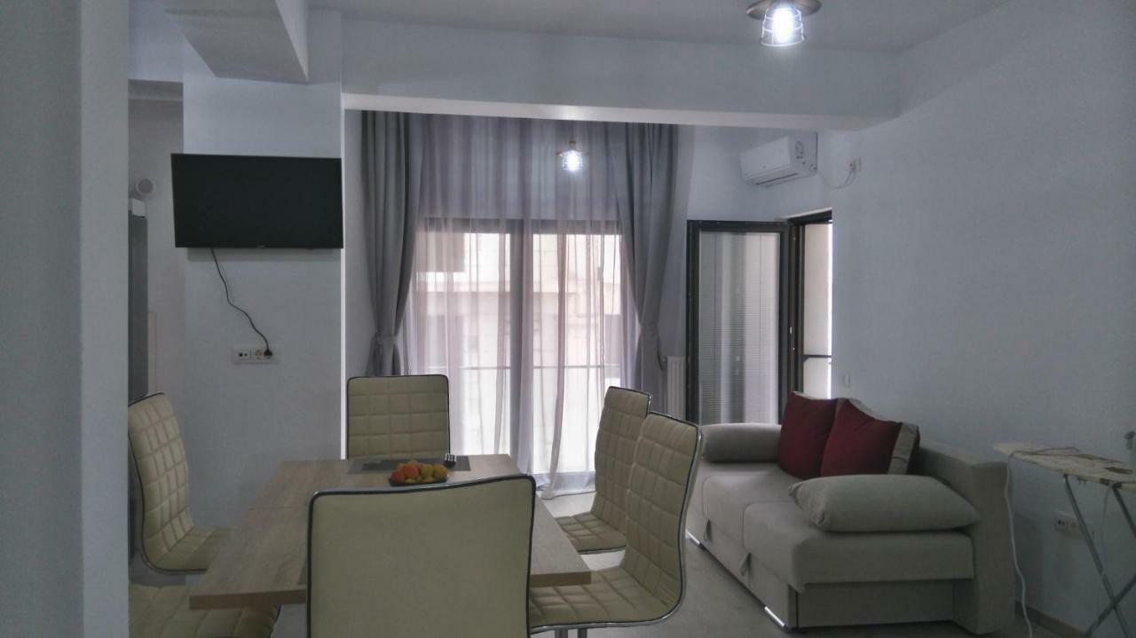 Mamaia-Sat Apartment Năvodari Εξωτερικό φωτογραφία
